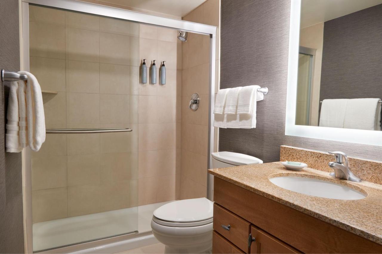Residence Inn By Marriott London Canada Екстер'єр фото